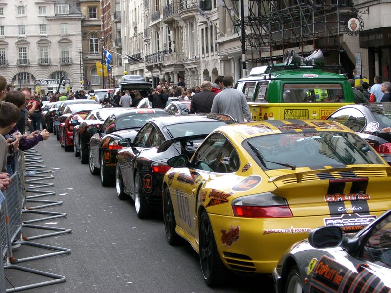 800pxgumball3000start2006london1.jpg